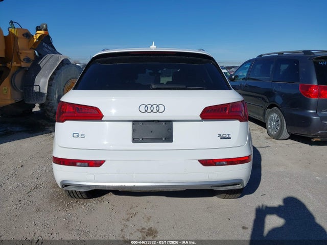 Продаж на аукціоні авто 2018 Audi Q5 2.0t Premium/2.0t Tech Premium, vin: WA1BNAFY3J2203591, номер лоту: 44623922
