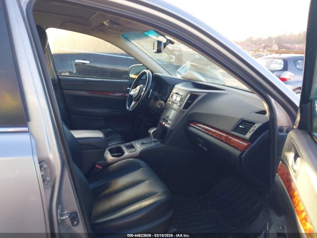 44623926 :رقم المزاد ، 4S4BRBKC0B3441089 vin ، 2011 Subaru Outback 2.5i Limited مزاد بيع