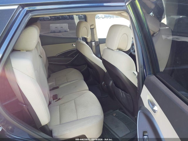 Продаж на аукціоні авто 2017 Hyundai Santa Fe Sport 2.4l, vin: 5XYZUDLB2HG427542, номер лоту: 44623932
