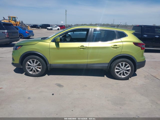 JN1BJ1CV4LW257184 Nissan Rogue Sport S Fwd Xtronic Cvt