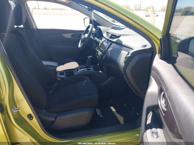 JN1BJ1CV4LW257184 Nissan Rogue Sport S Fwd Xtronic Cvt
