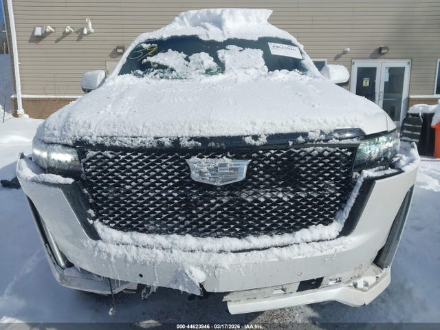Продажа на аукционе авто 2021 Cadillac Escalade Esv 4wd Sport, vin: 1GYS4NKL1MR440726, номер лота: 44623946