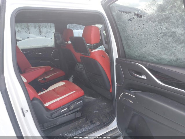 Продажа на аукционе авто 2021 Cadillac Escalade Esv 4wd Sport, vin: 1GYS4NKL1MR440726, номер лота: 44623946