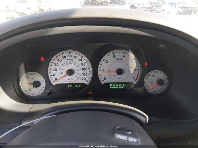 Продажа на аукционе авто 2006 Chrysler Town & Country Touring, vin: 2A4GP54L76R921216, номер лота: 44623953