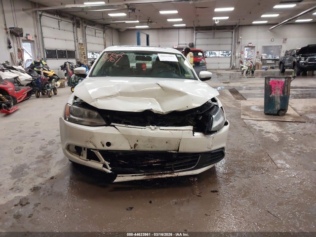 Продаж на аукціоні авто 2014 Volkswagen Jetta 1.8t Se, vin: 3VWB17AJ0EM406710, номер лоту: 44623961
