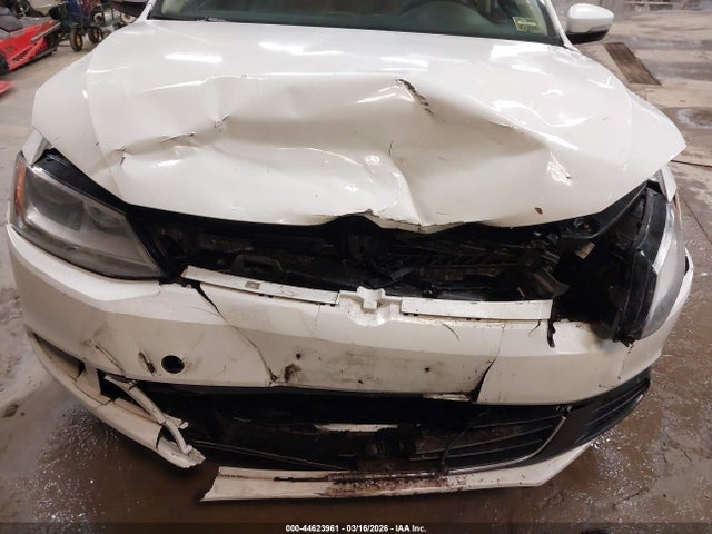 Продаж на аукціоні авто 2014 Volkswagen Jetta 1.8t Se, vin: 3VWB17AJ0EM406710, номер лоту: 44623961