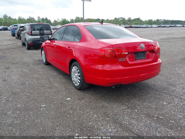 44623967 :رقم المزاد ، 3VWD17AJ6EM405716 vin ، 2014 Volkswagen Jetta 1.8t Se مزاد بيع