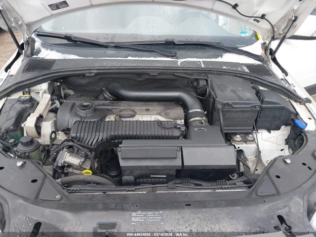 2016 VOLVO XC70 YV4612NK2G1269910 Photo 9