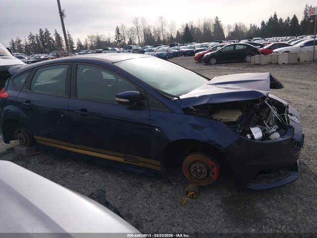 Ford FOCUS ST 2017 1FADP3L96HL206528 Image 14