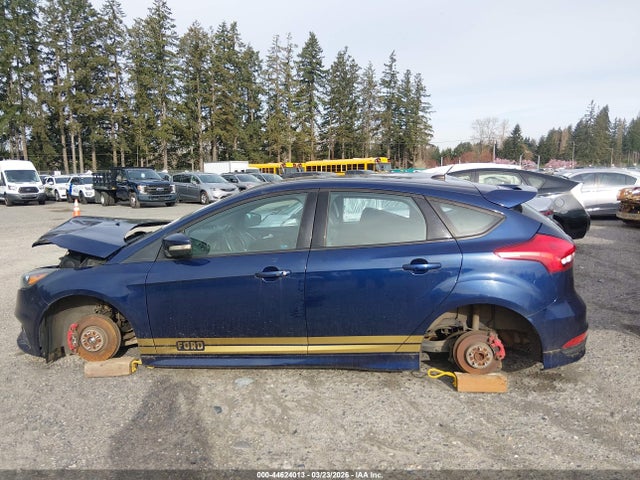 Ford FOCUS ST 2017 1FADP3L96HL206528 Image 15