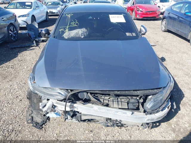44624038 :رقم المزاد ، 1HGCV1F31JA240516 vin ، 2018 Honda Accord Sport مزاد بيع