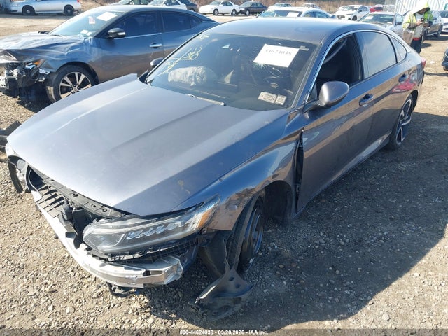 44624038 :رقم المزاد ، 1HGCV1F31JA240516 vin ، 2018 Honda Accord Sport مزاد بيع