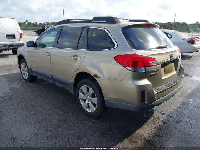 2010 SUBARU OUTBACK 4S4BRCKC3A3310887 Photo 2