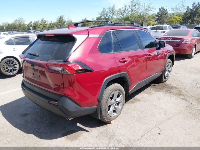 2023 TOYOTA RAV4 2T3W1RFV1PW297851 Photo 3