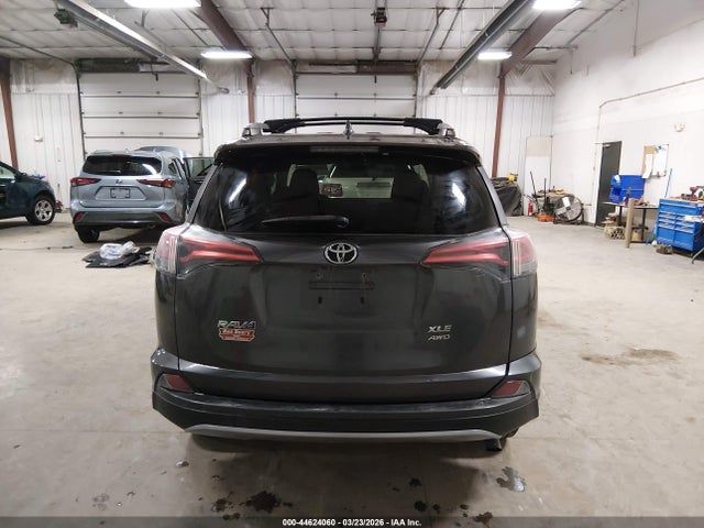 Продажа на аукционе авто 2018 Toyota Rav4 Xle, vin: 2T3RFREV9JW816202, номер лота: 44624060