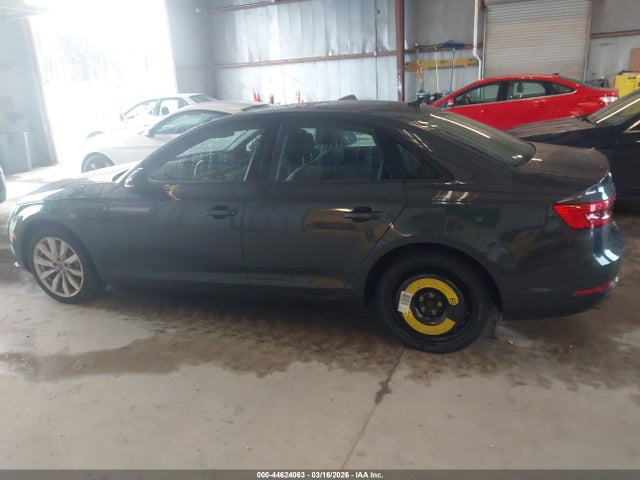 Aukcja sprzedaży 2017 Audi A4 2.0t Premium, vin: WAUANAF41HN006519, numer aukcji: 44624063
