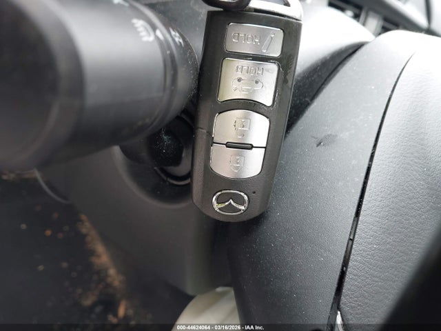 2018 MAZDA MAZDA6 JM1GL1VM4J1322773 Photo 10