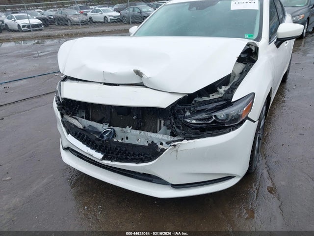 2018 MAZDA MAZDA6 JM1GL1VM4J1322773 Photo 5