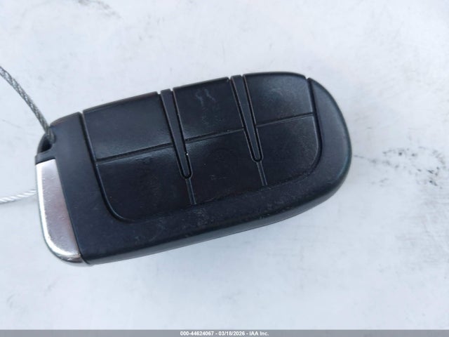 44624067 :رقم المزاد ، 2C3CCAET0CH266118 vin ، 2012 Chrysler 300c مزاد بيع