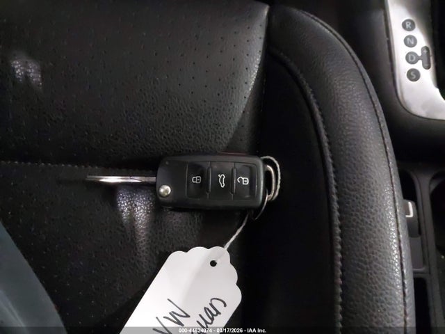 2016 VOLKSWAGEN TIGUAN WVGBV7AX3GW617670 Photo 10