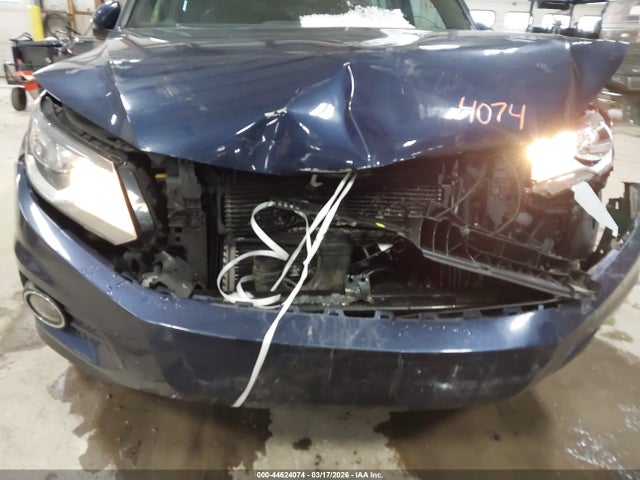 2016 VOLKSWAGEN TIGUAN WVGBV7AX3GW617670 Photo 5