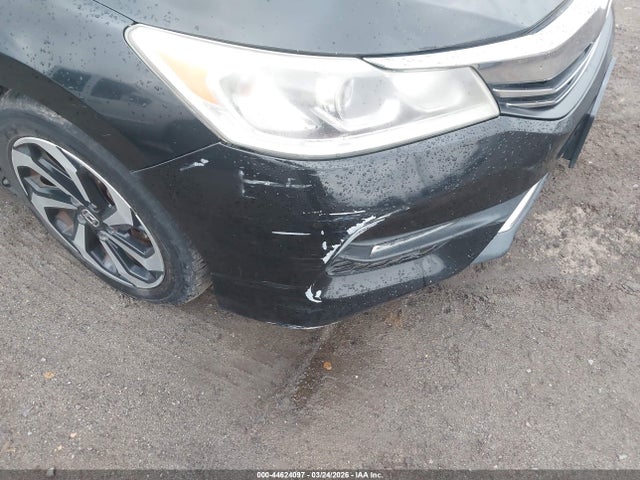 2016 HONDA ACCORD 1HGCR2F75GA233879 Photo 5