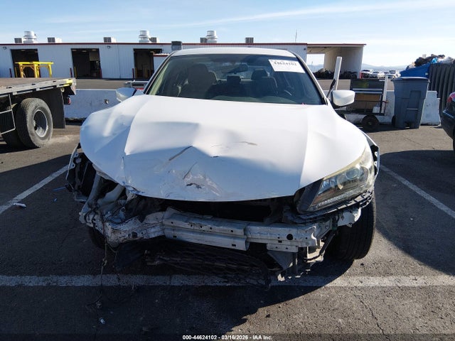 2015 Honda Accord Lx მანქანა იყიდება აუქციონზე, vin: 1HGCR2F32FA106017, აუქციონის ნომერი: 44624102