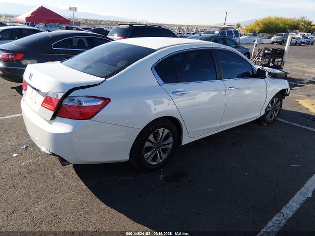 2015 Honda Accord Lx მანქანა იყიდება აუქციონზე, vin: 1HGCR2F32FA106017, აუქციონის ნომერი: 44624102