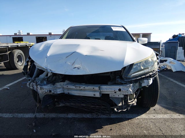 2015 Honda Accord Lx მანქანა იყიდება აუქციონზე, vin: 1HGCR2F32FA106017, აუქციონის ნომერი: 44624102