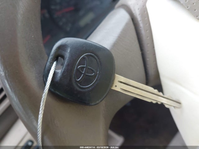 2008 TOYOTA COROLLA 1NXBR32EX8Z979664 Photo 10