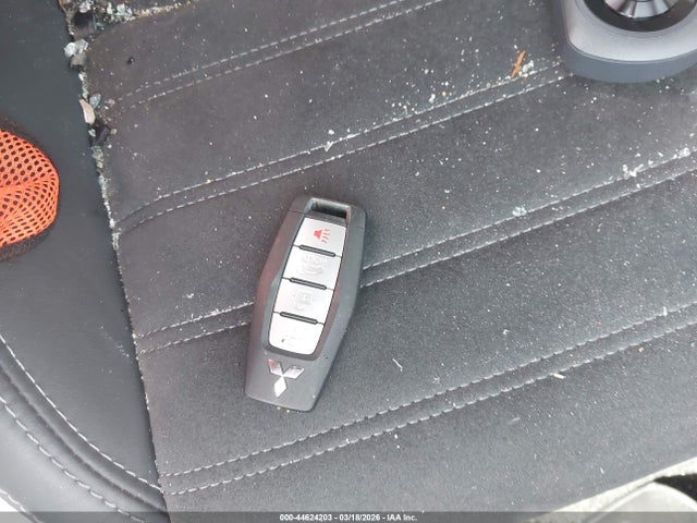 JA4J4VA89RZ047945 Mitsubishi Outlander Se 2.5 S-awc