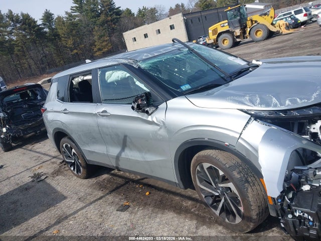 JA4J4VA89RZ047945 Mitsubishi Outlander Se 2.5 S-awc