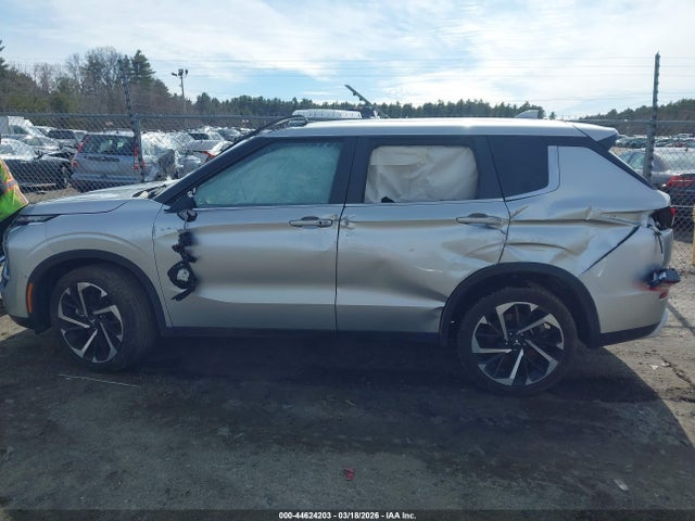 JA4J4VA89RZ047945 Mitsubishi Outlander Se 2.5 S-awc