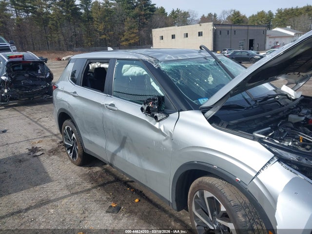 JA4J4VA89RZ047945 Mitsubishi Outlander Se 2.5 S-awc