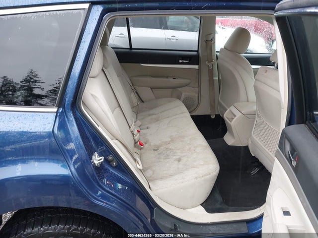 Продаж на аукціоні авто 2011 Subaru Outback 2.5i Premium, vin: 4S4BRCCC8B3369756, номер лоту: 44624265