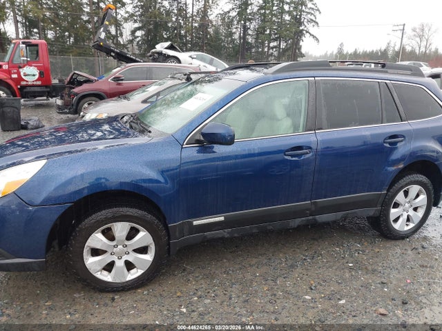 Продаж на аукціоні авто 2011 Subaru Outback 2.5i Premium, vin: 4S4BRCCC8B3369756, номер лоту: 44624265