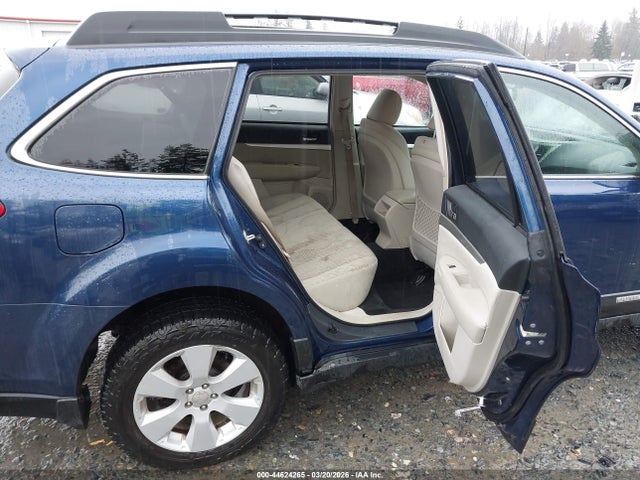 Продаж на аукціоні авто 2011 Subaru Outback 2.5i Premium, vin: 4S4BRCCC8B3369756, номер лоту: 44624265