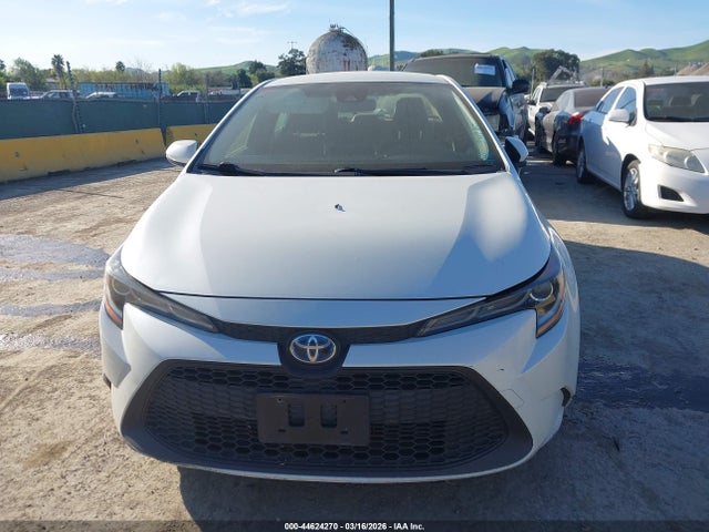 Toyota Corolla Hybrid Le 2021 JTDEAMDE1MJ002193 Image 12
