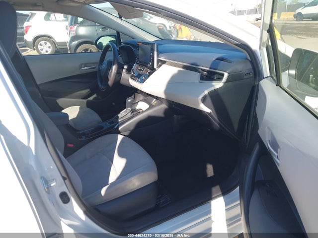 Toyota Corolla Hybrid Le 2021 JTDEAMDE1MJ002193 Image 5