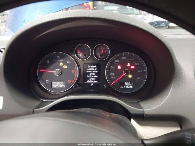 2011 AUDI A3 WAUKJAFM2BA137408 Photo 6