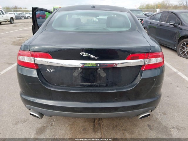 2011 JAGUAR XF SAJWA0GB5BLR89530 Photo 5