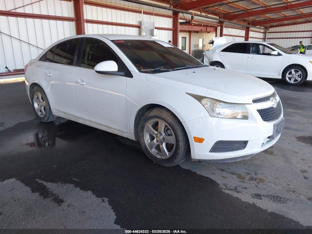 2014 CHEVROLET CRUZE 1G1PC5SBXE7316918 Photo 0