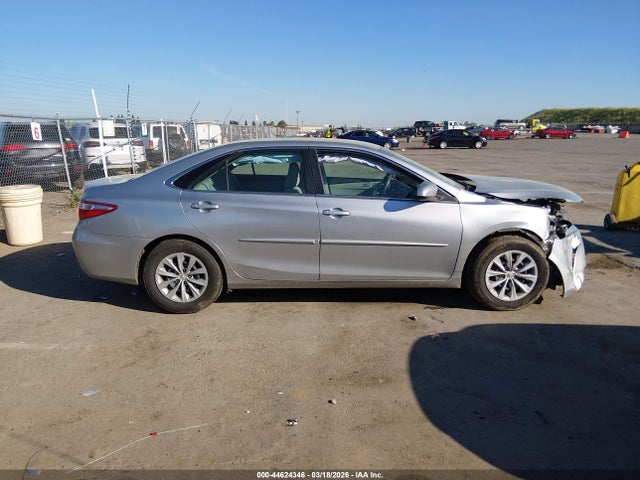 Toyota CAMRY LE 2016 4T4BF1FK4GR522205 Image 14