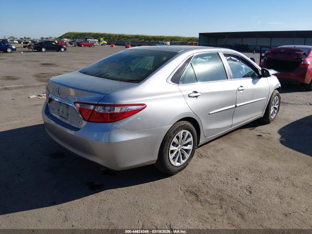 Toyota CAMRY LE 2016 4T4BF1FK4GR522205 Image 4
