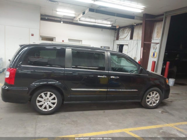 2C4RC1BG5FR535001 Chrysler Town &amp; Country Touring