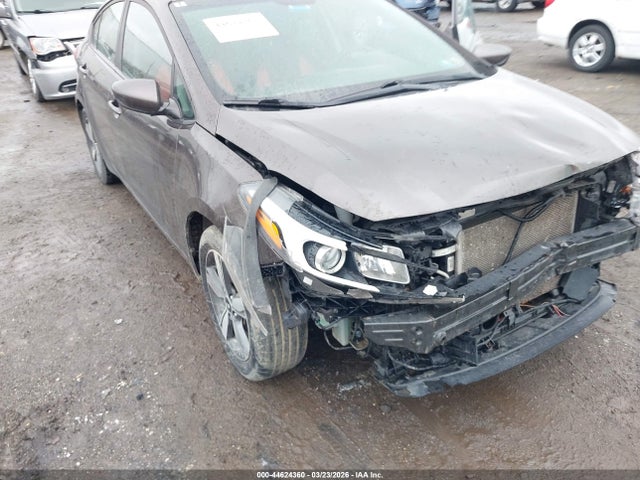 KIA FORTE LX 2018 3KPFL4A72JE194513 Image 19