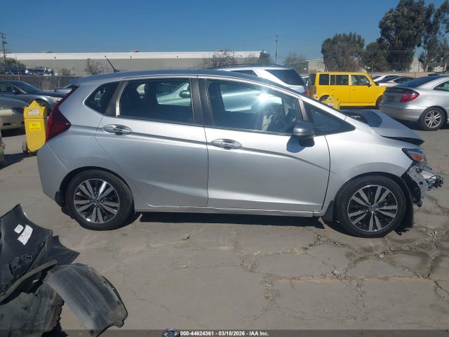 Honda FIT EX 2016 JHMGK5H75GX041232 Image 14