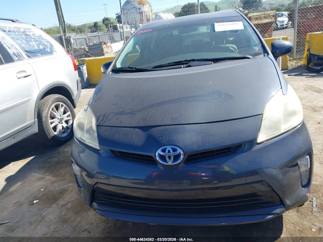 Toyota Prius Two 2014 JTDKN3DU3E1769022 Image 12