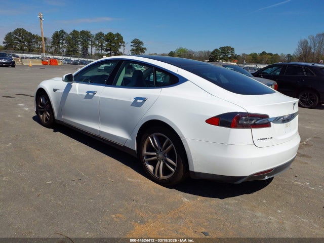 2013 TESLA MODEL S 5YJSA1CG1DFP22380 Photo 2
