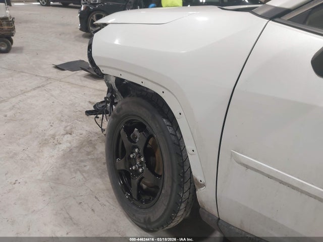 2023 Toyota Rav4 Xle Premium მანქანა იყიდება აუქციონზე, vin: JTMA1RFV3PD093012, აუქციონის ნომერი: 44624416